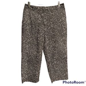 Briggs New York Capris.  Size 10 black and white geometric pattern.